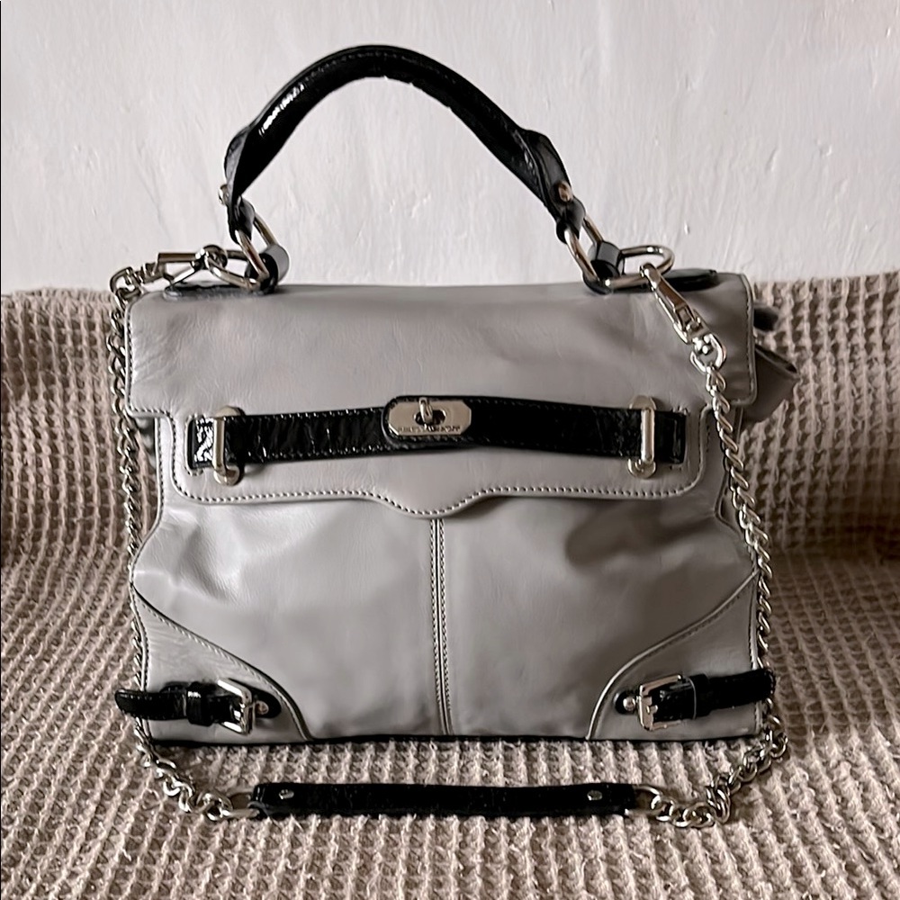 Elegant Gray Leather Handbag